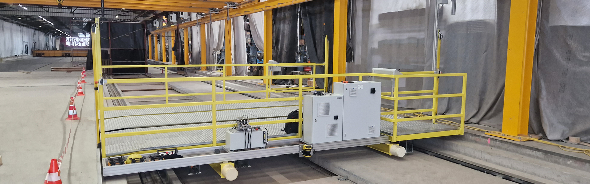 img : <h2>Bahntechnik</h2>
<p>
Wir entwickeln Anlagen und Systeme für Wartung, Instandhaltung und Montage von 
Schienenfahrzeugen und Komponenten – ausgelegt auf Sicherheit, Zuverlässigkeit und praxistaugliche Abläufe.
</p>