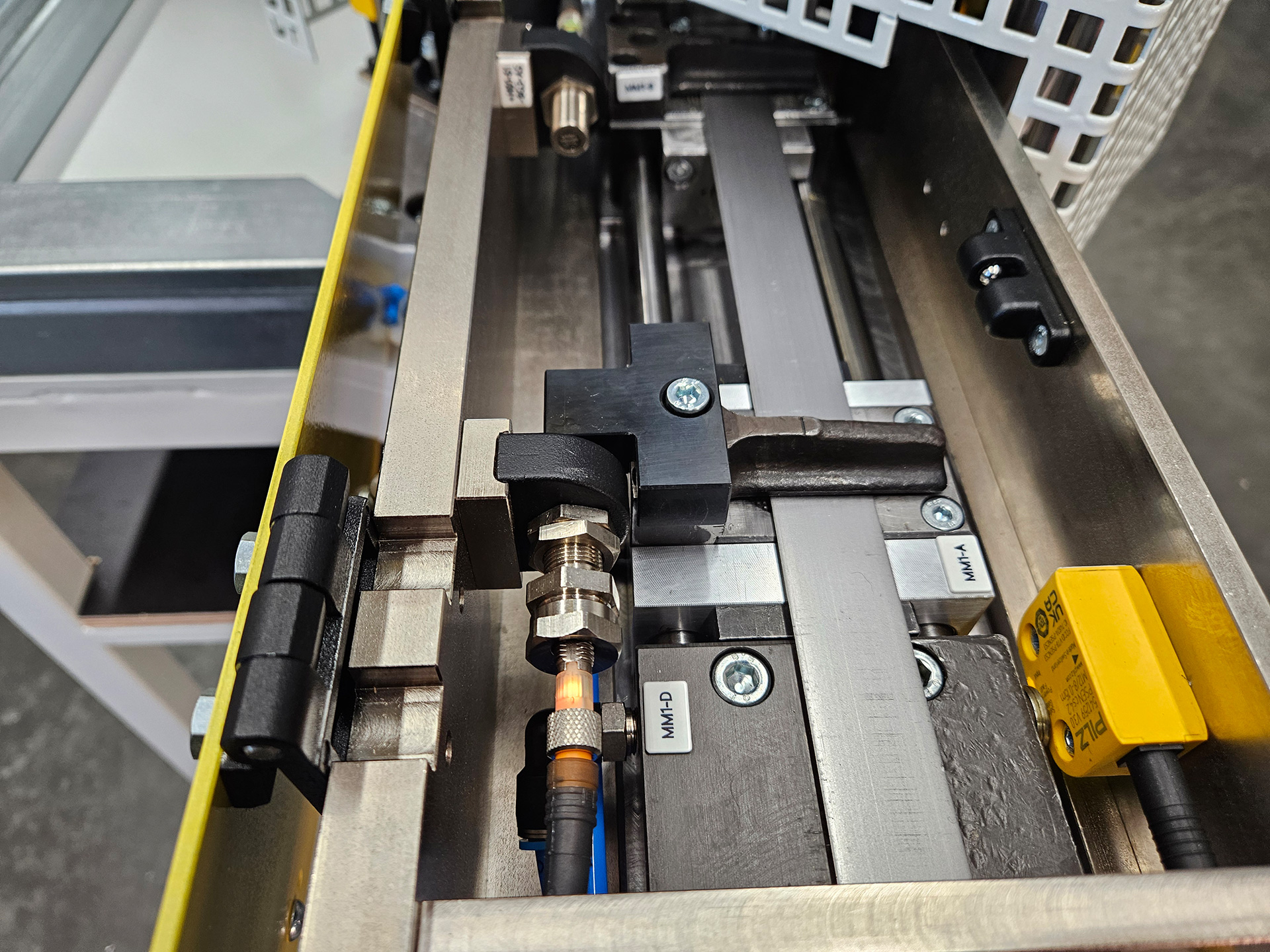 image : Stanzvorrichtungen